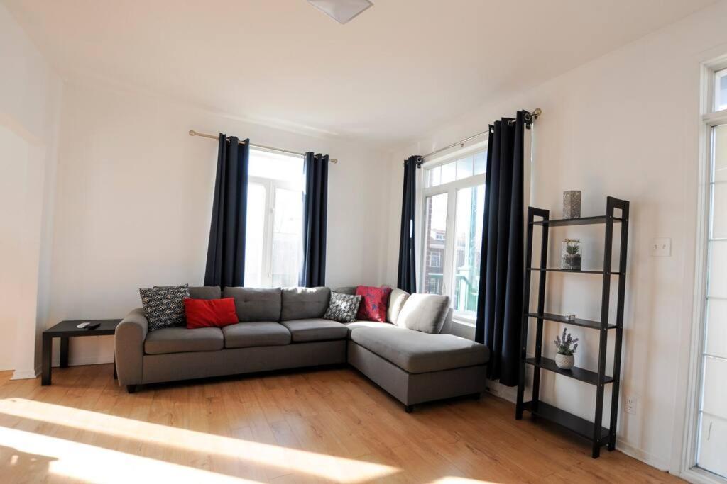 Le 1808 - Spacieux Avec Balcon - Nord De Quebec Appartement Buitenkant foto